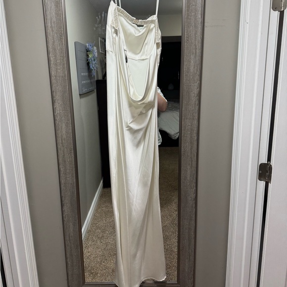 Abercrombie and Fitch Satin Midi Dress - Picture 5 of 6